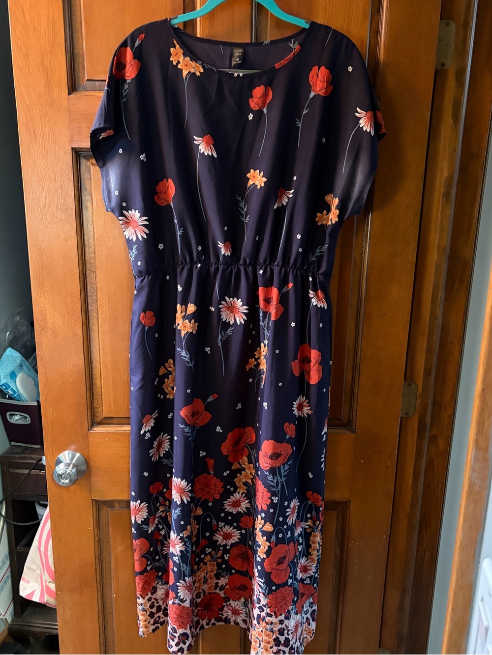 Beautiful Navy Floral Midi Dress with Red & Cream Blooms w Pockets XXL